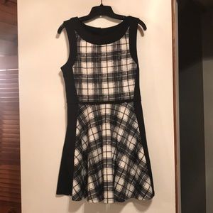 ModCloth Black Plaid Sleeveless Dress